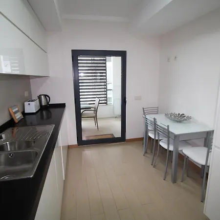 Apartment T1 Rocha Prime 1 Linha